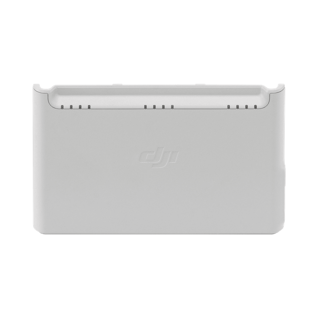 Accessoires DJI regroupés avant une revente